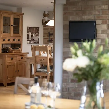 Hill Farm 8 Feriehus *