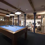 Hill Farm 8 * Bainbridge